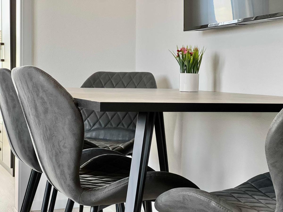 Nujen- Hotel Und Apartment Stuttgart Zuffenhausen Екстер'єр фото