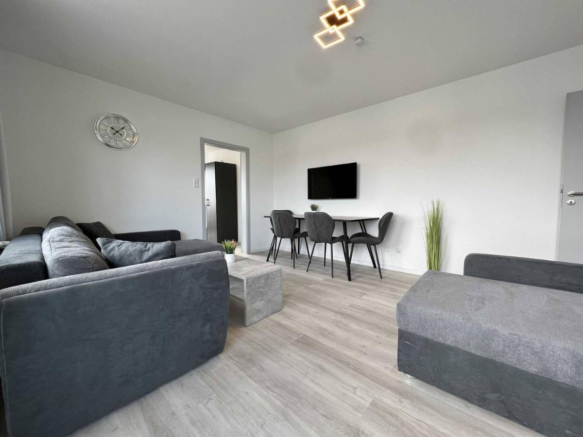 Nujen- Hotel Und Apartment Stuttgart Zuffenhausen Екстер'єр фото