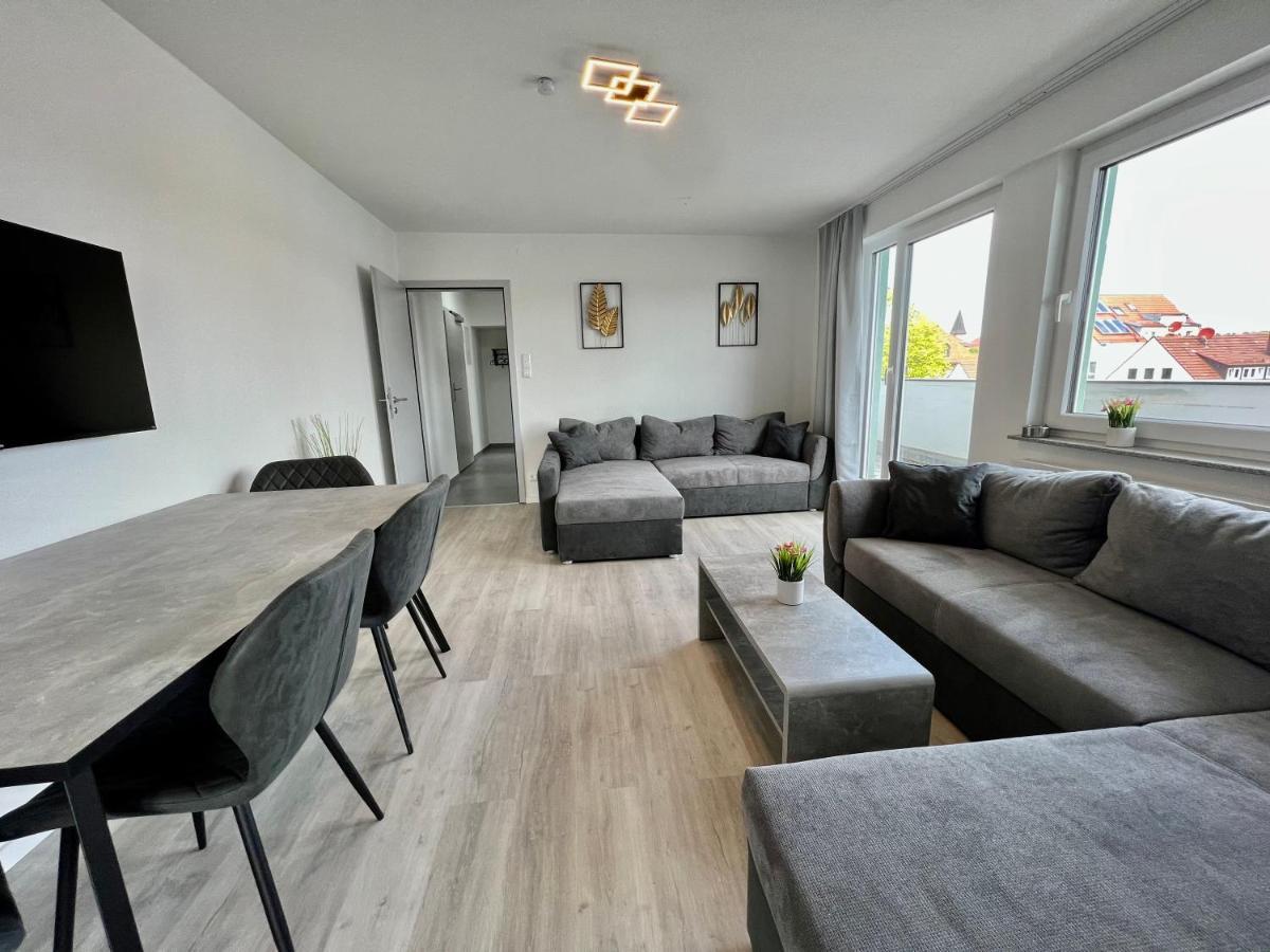Nujen- Hotel Und Apartment Stuttgart Zuffenhausen Екстер'єр фото