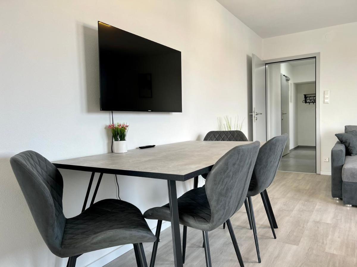 Nujen- Hotel Und Apartment Stuttgart Zuffenhausen Екстер'єр фото